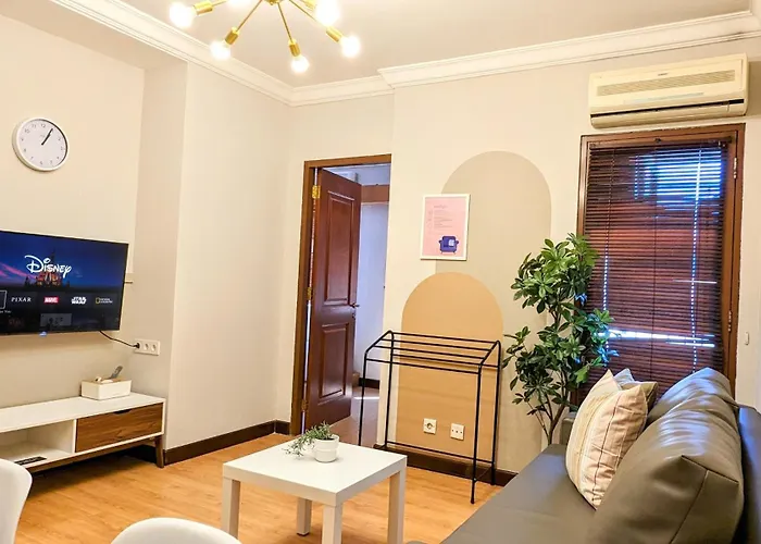 Cottonwood Japandi Apartment At Majesty 509